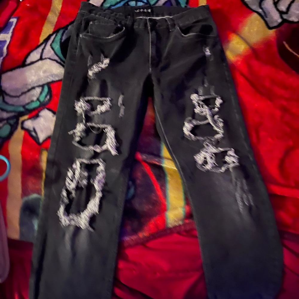 Ripped jeans